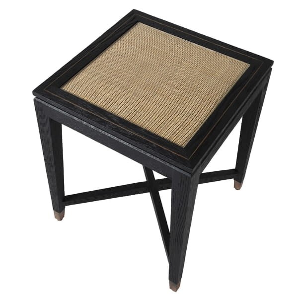 Stolik boczny Zelten Black 50x61,5 cm dąb rattan za szkłem czarny stolik pomocniczy