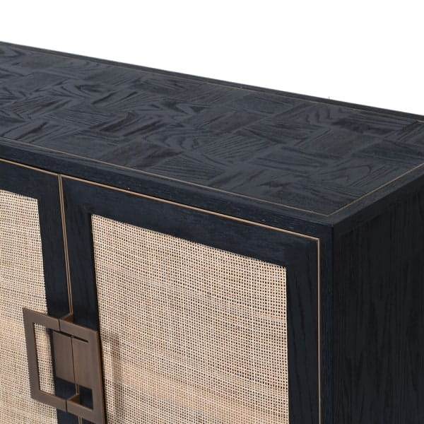 Duża komoda Zelten Black z geometrycznymi uchwytami
