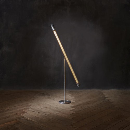 Lampa podłogowa RetroFlex - inspirowana zabytkową lampą z lat 70