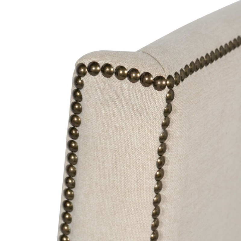 Krzesło tapicerowane Robust krem drewniane zdobione nogi dekoracyjne naszycia