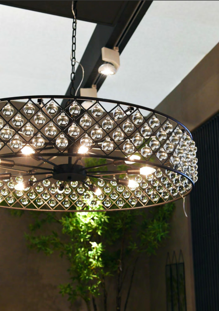 Żyrandol Bremner Hoop 112 cm średnicy czarna rama szklane zawieszki