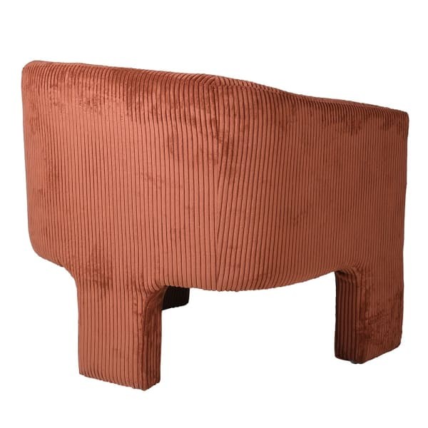 Designerski fotel tapicerowany velvet w kolorze pomarańczowym