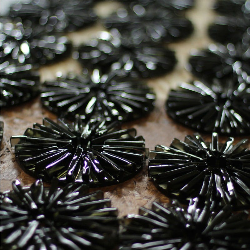 Lampa sufitowa Dandelion od Creativemary mosiądz przydymione szkło