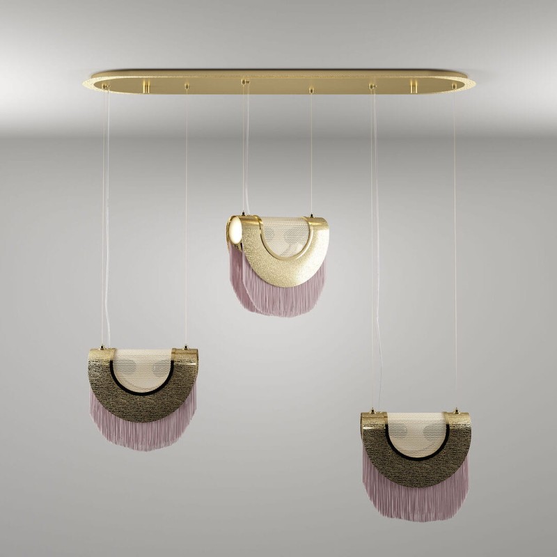 Lampa sufitowa Seoul od Creativemary 111x90 cm mosiądz stal jedwabne frędzle
