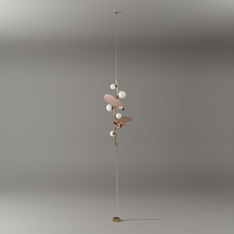 Lampa sufitowa Almond II od Creativemary 300 cm szklane klosze kule mosiężna rama