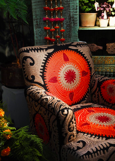 Fotel Colours 88 cm wysokości bawełna drewno mango i sheesham kolorowy fotel