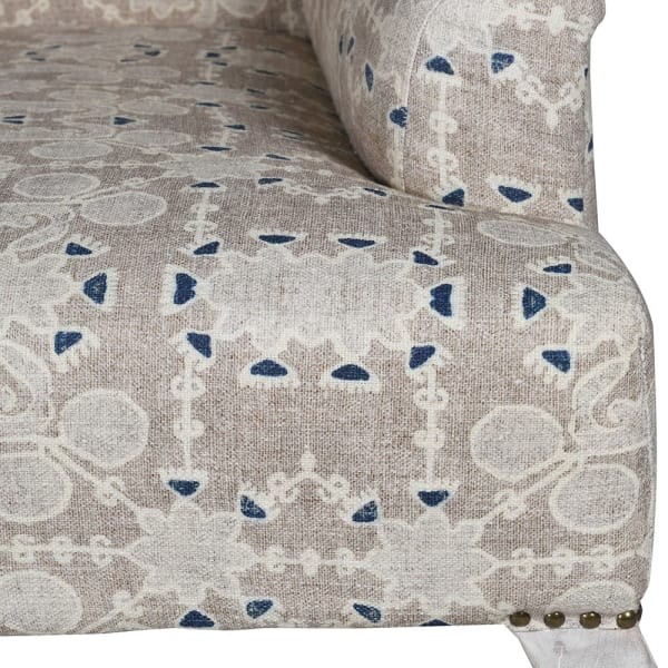 Wzorzysta sofa dwuosobowa Light Cotton 153 cm kremowa kanapa mała