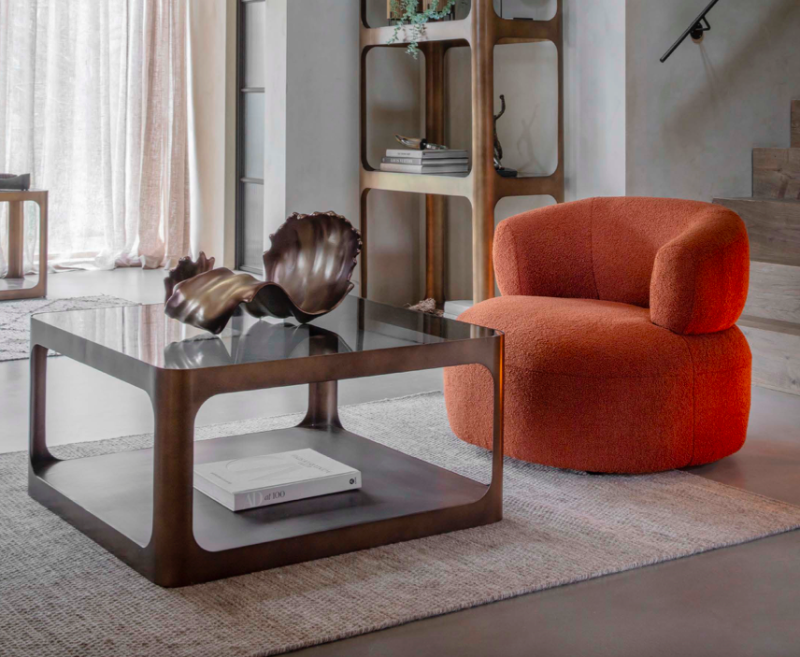 Stolik kawowy Kensington Gold 90 cm szklany blat złota metalowa rama