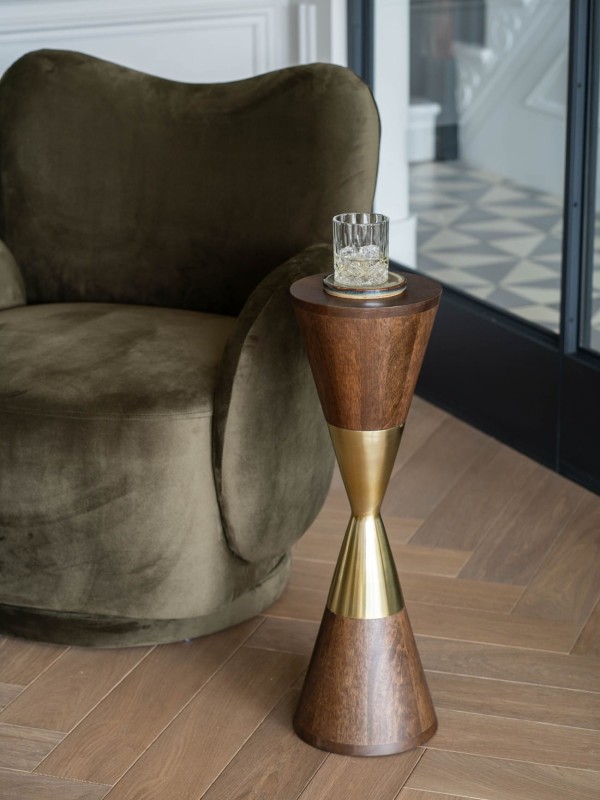 Stolik boczny Amalfi Bronze 63 cm drewno mango złote detale