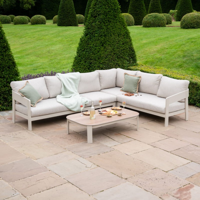 Zestaw mebli ogrodowych Lyall Corner sofa narożna i stolik kawowy kremowy