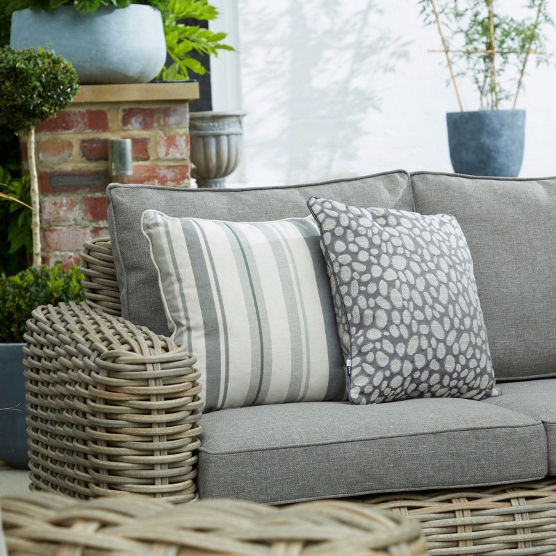Zestaw mebli ogrodowych Bromley sofa fotele i stolik kawowy technorattan