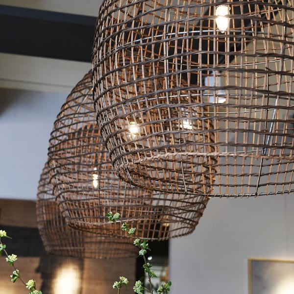 Lampa rattanowa w stylu boho