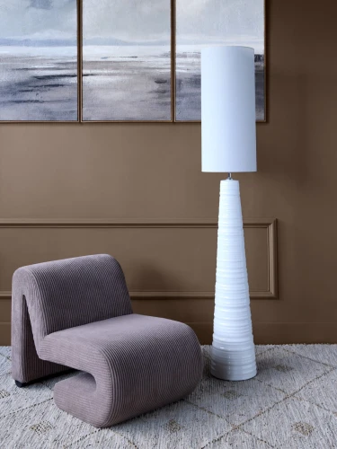 Biała lampa Stojąca Bremner White 180 cm ceramiczna podstawa lniany abażur