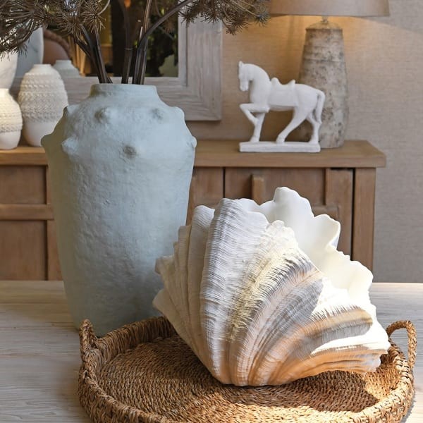 Wazon Shell kremowy 55 cm - wazon muszla kremowa żywica