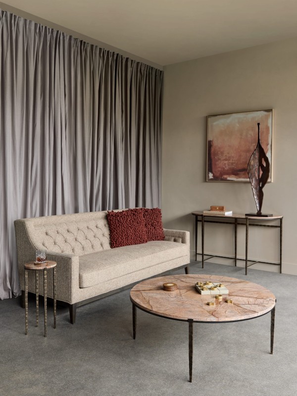 Nowoczesna rzeźba Twist 124 cm abstrakcyjna rzeźba z aluminium