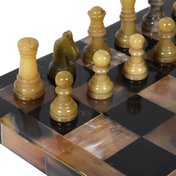 Zestaw szachowy Chester szachy ozdobne 31x31 cm róg dekoracja