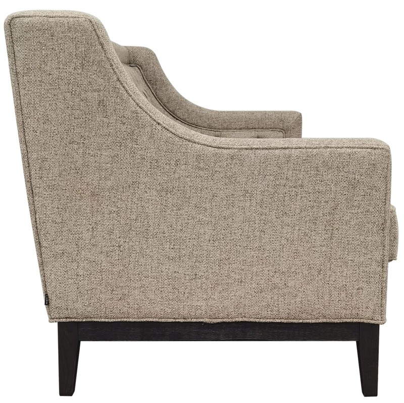 Sofa Cheval Taupe trzyosobowa 200 cm beżowe obicie ozdobne guziki dekoracyjne przeszycia