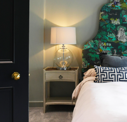 Stołowa lampa Glass Ball White 71 cm szklana podstawa biały lniany klosz