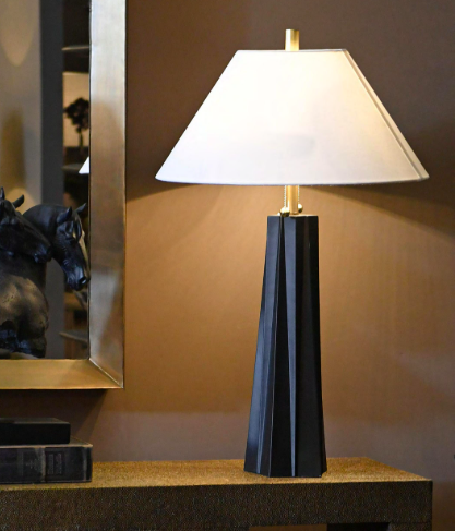 Elegancka lampa stołowa Noble 79 cm – czarna podstawa, biały abażur