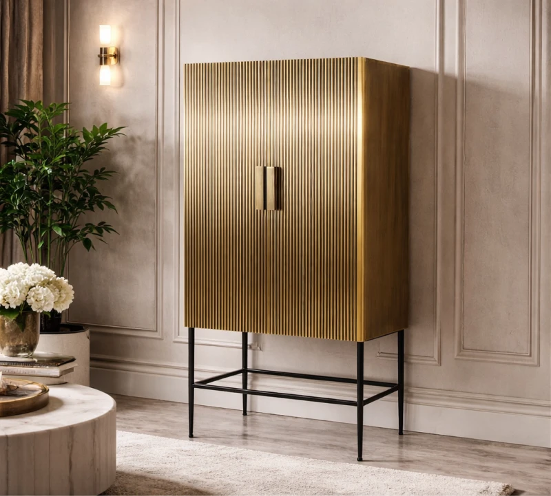 Luksusowy barek na alkohole Antique Brass z mosiężnym wykończeniem