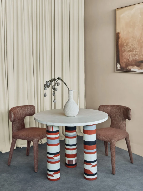 Stół okrągły Coco 90 cm średnicy kolorowy stół do jadalni kość inkrustowany