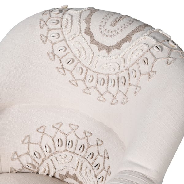 Fotel Embroidery Cream 75 cm wysokości bawełna drewno mango