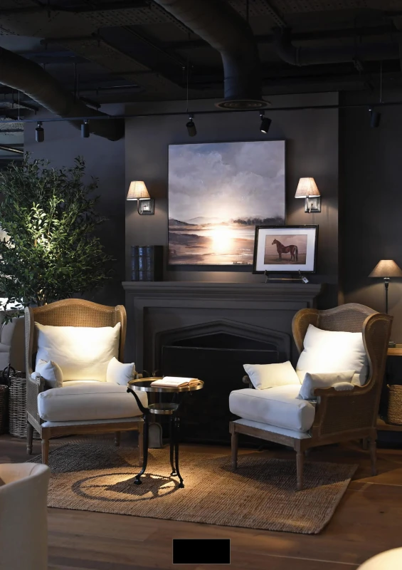 Fotel Manila drewno dąb 116 cm białe poduchy len bawełna