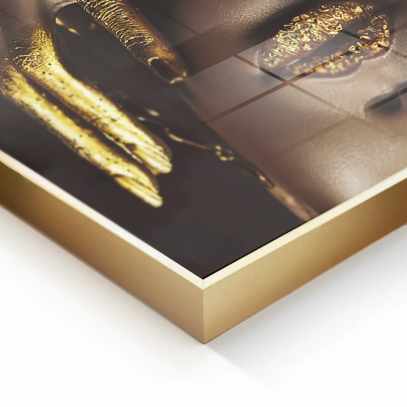 Obraz na szkle Golden Touch 80x120 cm z kobiecym portretem