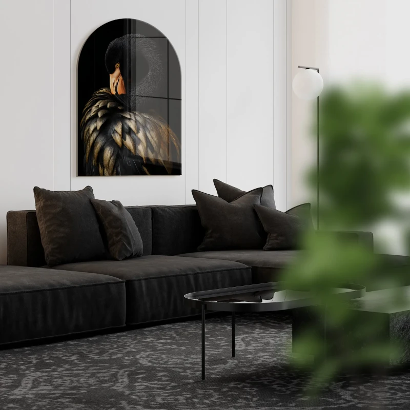Łukowy obraz na szkle z czarnym flamingiem i złotymi piórami