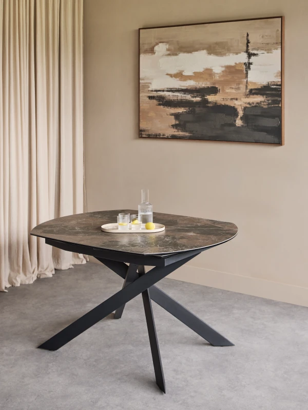 Stół ceramiczny Thames 130 cm w nowoczesnej jadalni