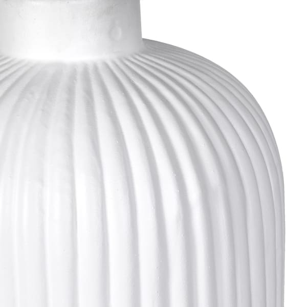 Biała ceramiczna lampa stołowa z bawełnianym abażurem