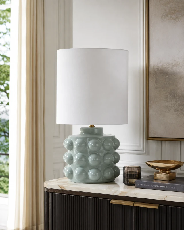 Seledynowa ceramiczna lampa stołowa Kew z jasnym lnianym abażurem