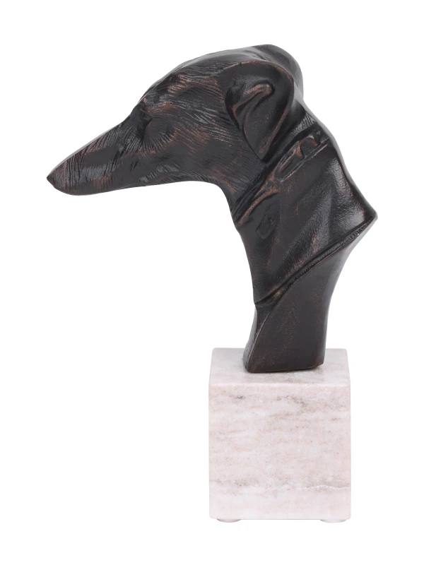 Rzeźba psa Mayfair Hound 26 cm na marmurowej podstawie