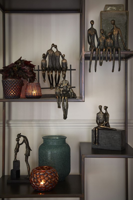 Luksusowa rzeźba dekoracyjna Sitting jako ozdoba salonu