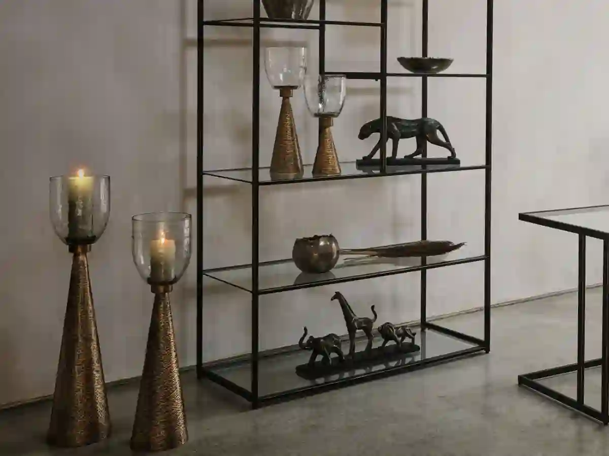 Magia Lampionów: Jak Rozświetlić Salon i Stworzyć Przytulny Klimat Jesienią i Zimą