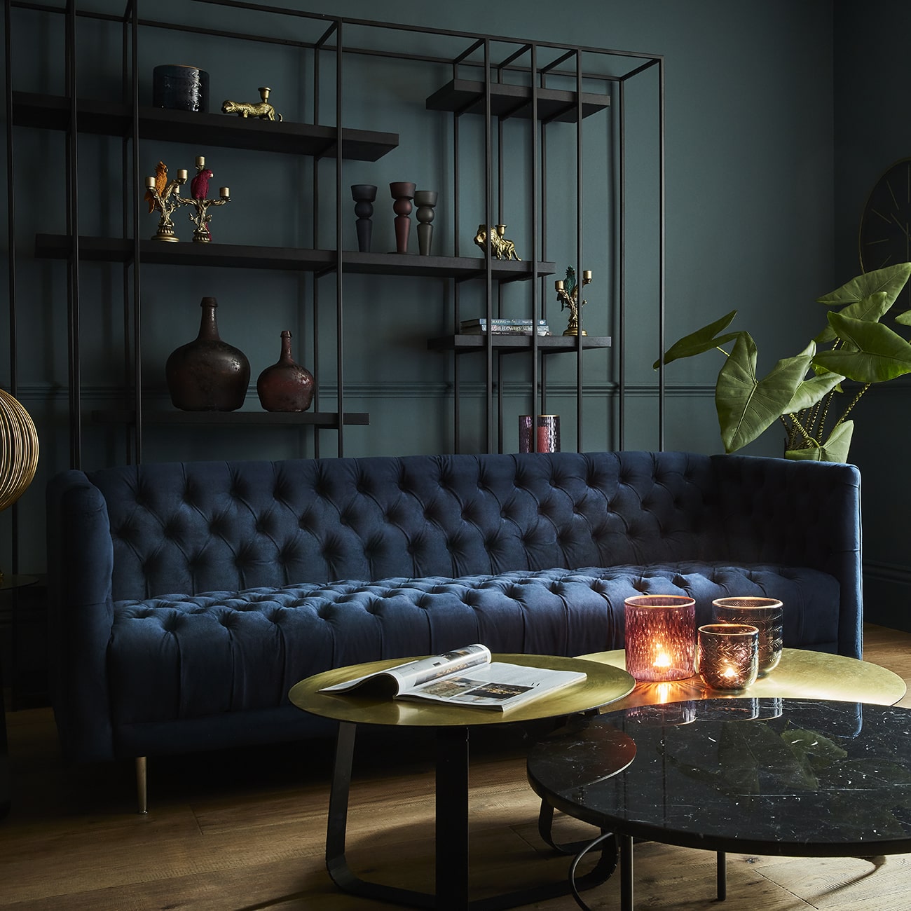 Jaką sofę wybrać do salonu? Zobacz nasze porównanie